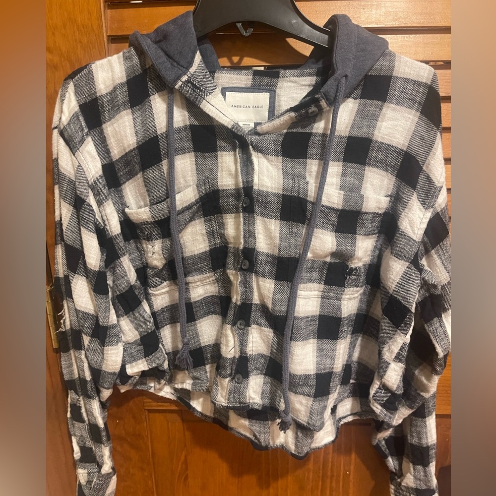Distressed American Eagle cropped flannel‎